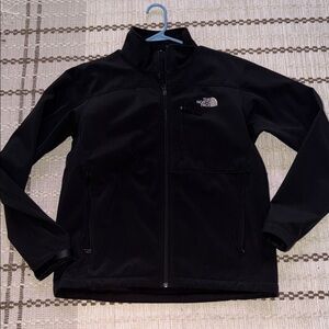 The North Face Men's Black Softshell Jacket